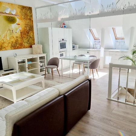 Gallery Balta Apartments Kowno Zewnętrze zdjęcie