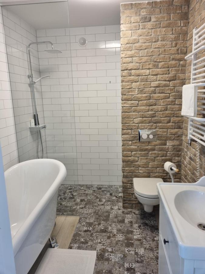 Gallery Balta Apartments Kowno Zewnętrze zdjęcie